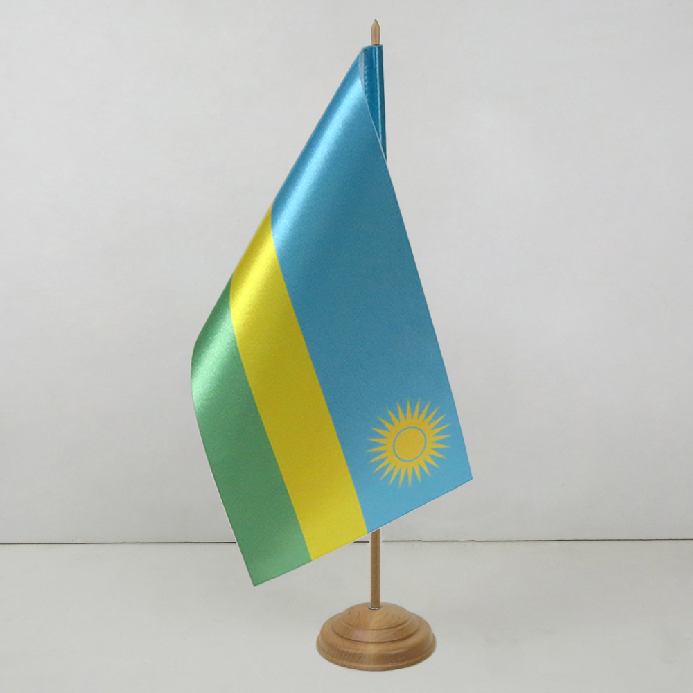 Флажок Республики Руанда на деревянной подставке Флажок Республики Руанда на деревянной подставке